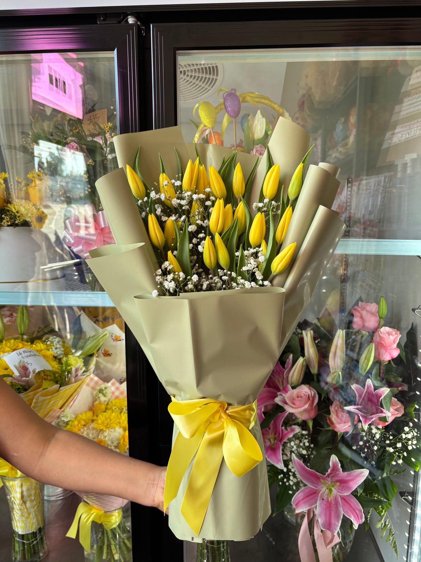 Tulip Bouquet ๐ท