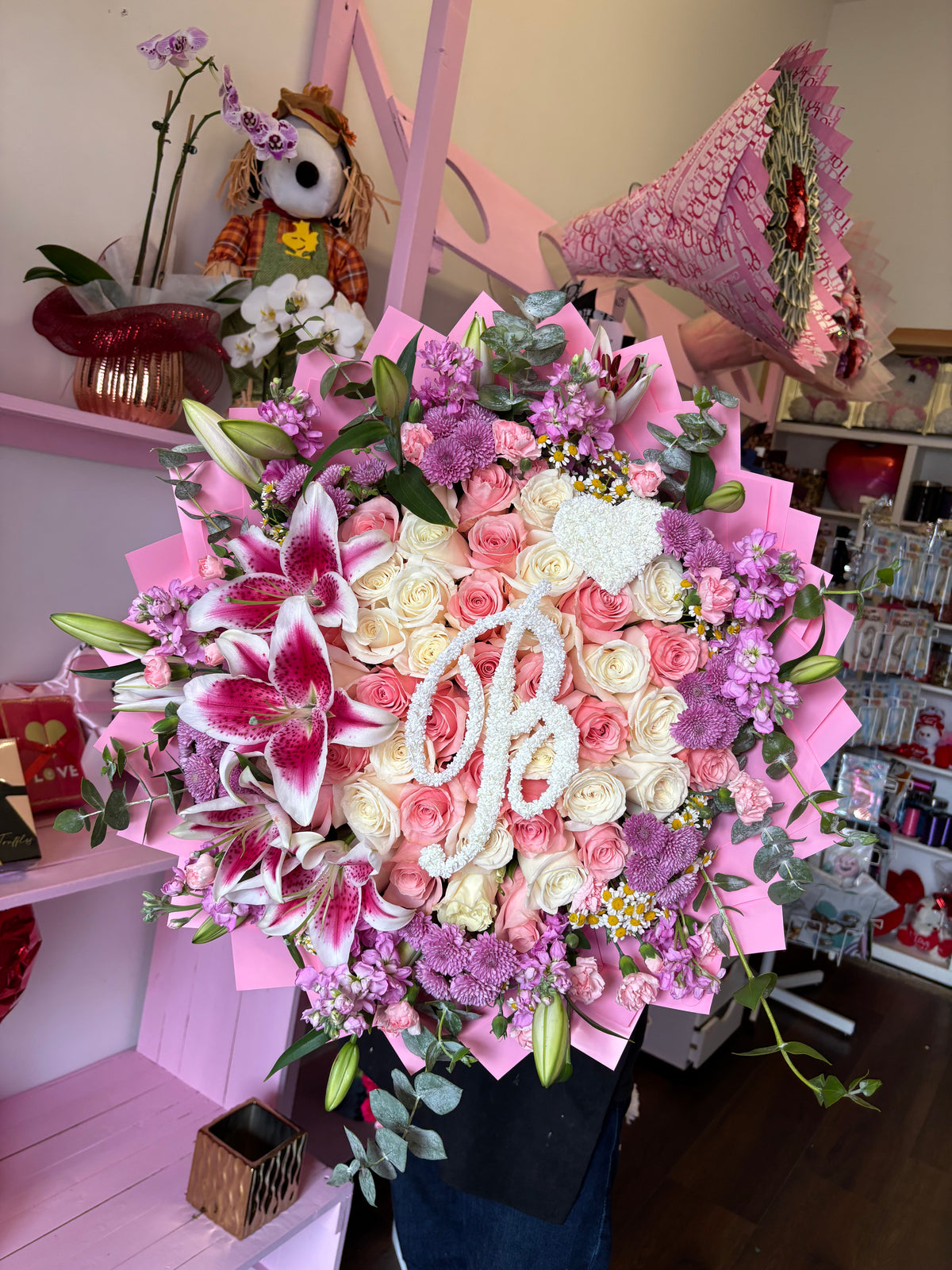 50ct mix Rose + Lily bouquet